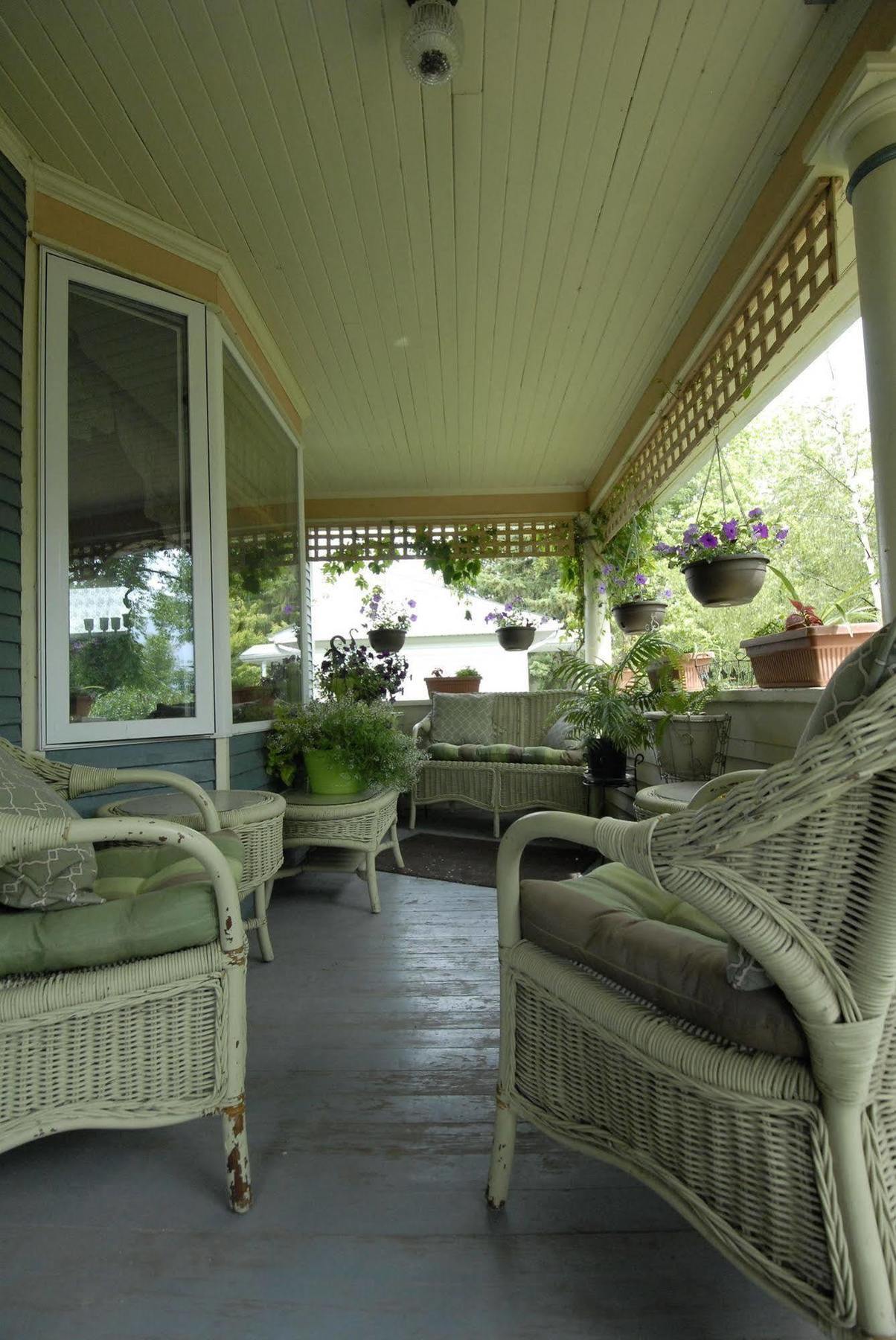 Phoenix House B&B Stettler 외부 사진
